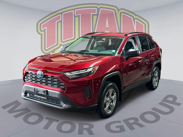 2024 Toyota RAV4 Hybrid LE [4]