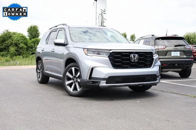 2023 Honda Pilot AWD Elite
