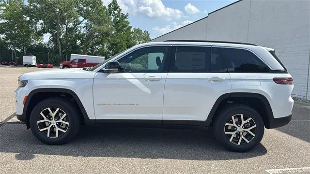 2025 Jeep Grand Cherokee GRAND CHEROKEE LIMITED 4X4