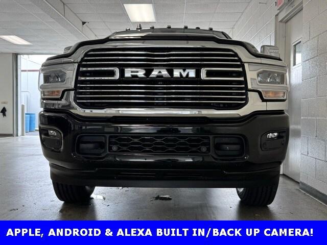 2024 RAM 3500 Laramie Crew Cab 4x4 64 Box