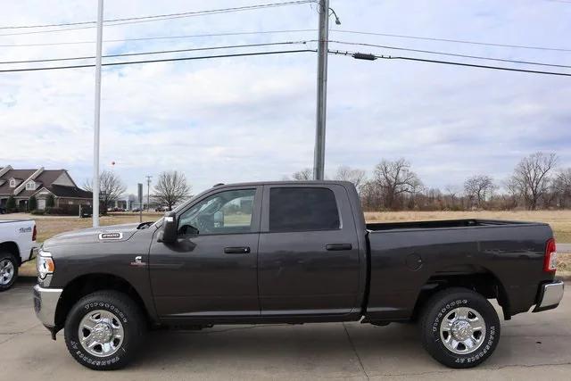 2024 RAM 2500 Tradesman Crew Cab 4x4 64 Box