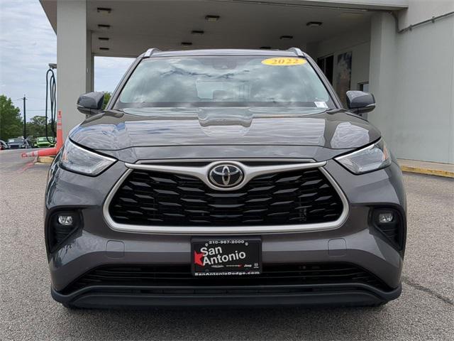 2022 Toyota Highlander XLE