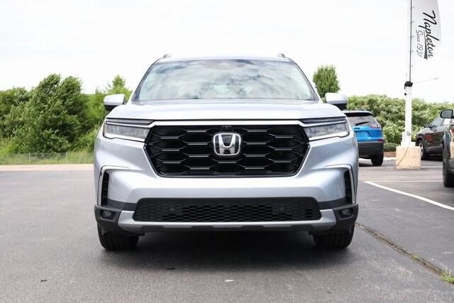 2023 Honda Pilot AWD Elite