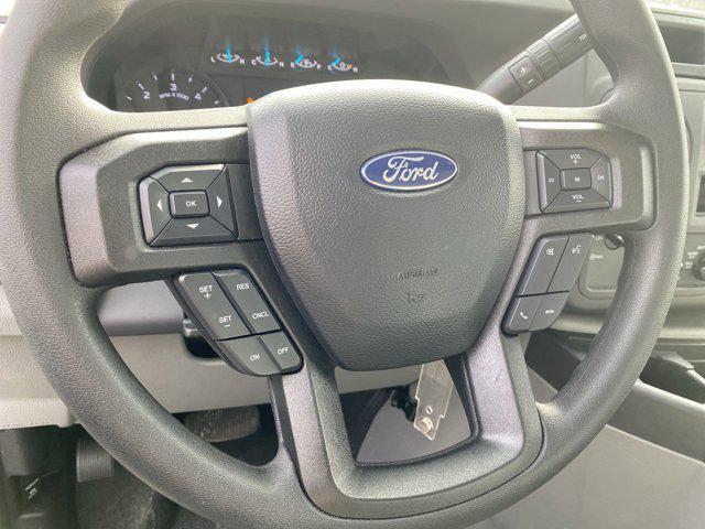 2025 Ford E-450 Cutaway Base
