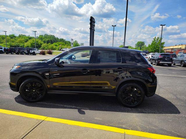 2025 Mitsubishi Outlander Sport 2.0 LE