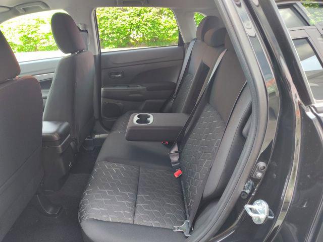 2025 Mitsubishi Outlander Sport 2.0 LE
