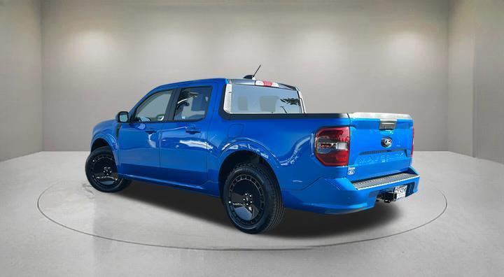 2025 Ford Maverick Lobo Standard