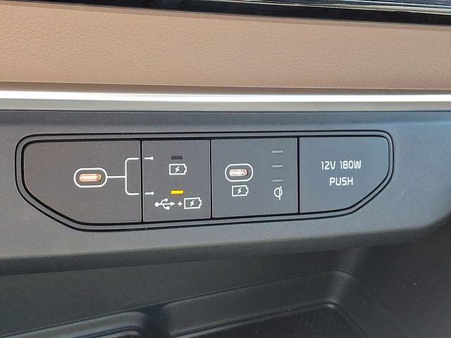 2026 Kia Carnival SX