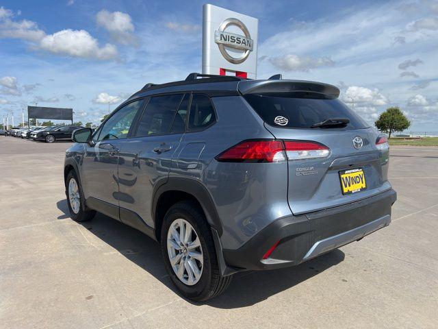 2024 Toyota Corolla Cross LE