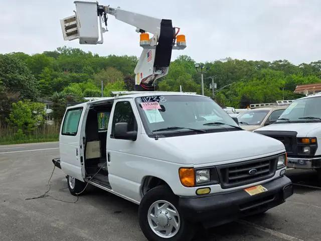 2005 Ford E-350 Super Duty Commercial for sale in Blauvelt, NY