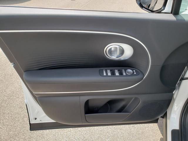 2026 Hyundai IONIQ 9 SE
