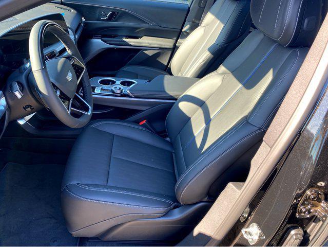 2024 Cadillac iQ Luxury w/1SD