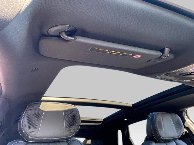 2024 Cadillac iQ Luxury w/1SD