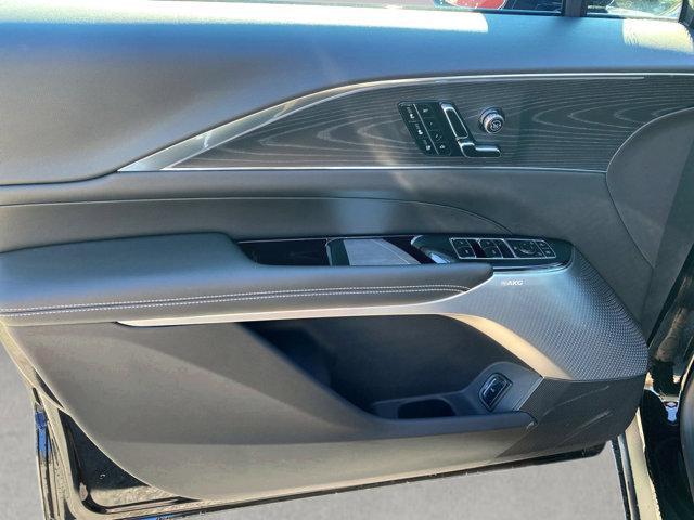 2024 Cadillac iQ Luxury w/1SD