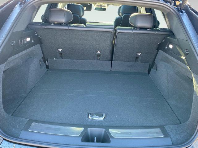 2024 Cadillac iQ Luxury w/1SD