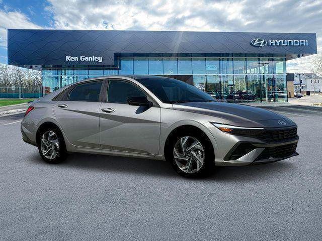 2025 Hyundai Elantra Hybrid SEL Sport
