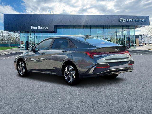 2025 Hyundai Elantra Hybrid SEL Sport