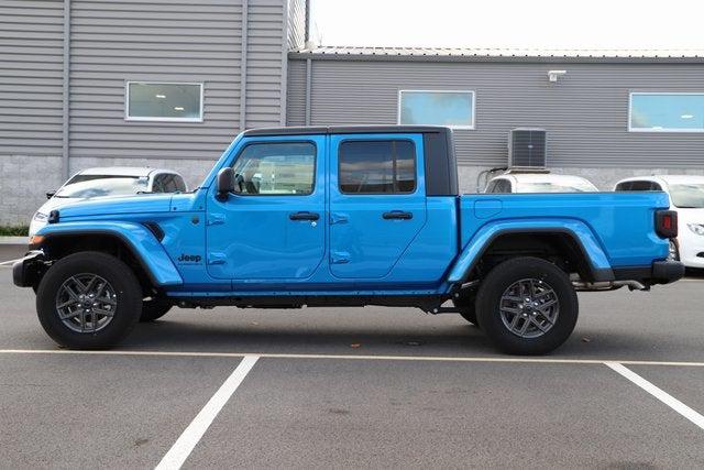 2025 Jeep Gladiator GLADIATOR SPORT S 4X4 2025 Jeep Gladiator GLADIATOR SPORT S 4X4