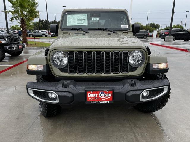 2025 Jeep Gladiator GLADIATOR HIGH TIDE 4X4