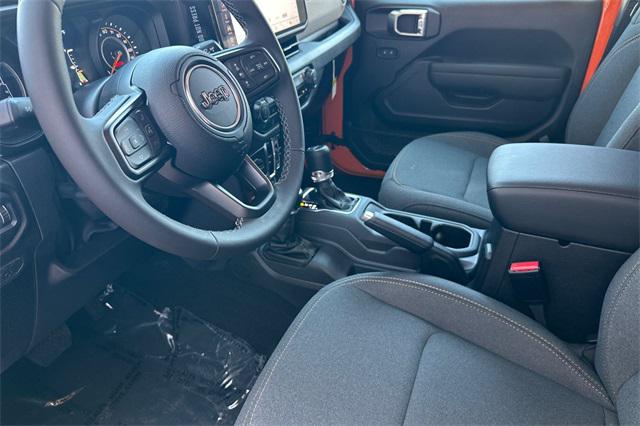 2025 Jeep Gladiator GLADIATOR WILLYS 4X4