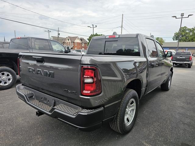 2025 RAM Ram 1500 RAM 1500 TRADESMAN CREW CAB 4X4 57 BOX