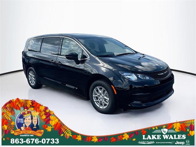 2025 Chrysler Voyager VOYAGER LX
