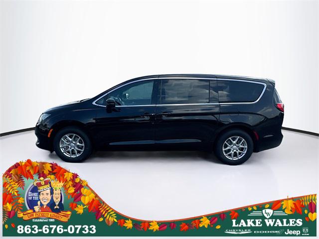 2025 Chrysler Voyager VOYAGER LX