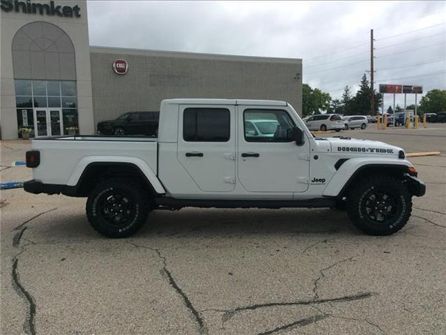 2025 Jeep Gladiator GLADIATOR HIGH TIDE 4X4