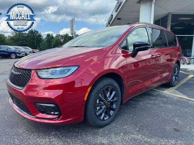 2025 Chrysler Pacifica PACIFICA SELECT