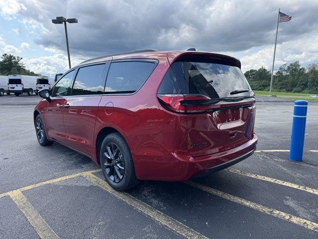2025 Chrysler Pacifica PACIFICA SELECT