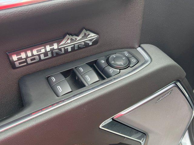 2024 Chevrolet Silverado 1500 4WD Crew Cab Short Bed High Country