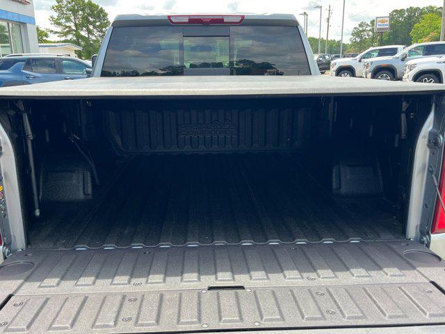 2024 Chevrolet Silverado 1500 4WD Crew Cab Short Bed High Country
