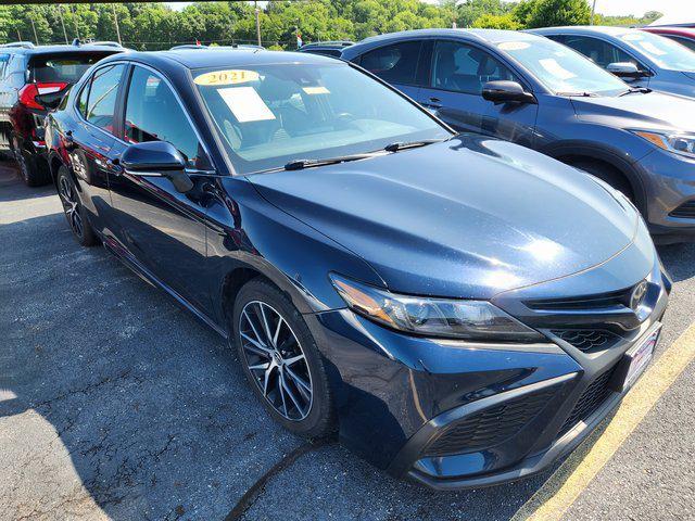 2021 Toyota Camry SE Nightshade Edition AWD