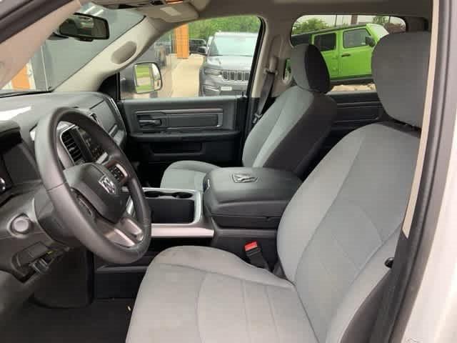 2023 RAM 1500 Classic SLT Crew Cab 4x4 57 Box