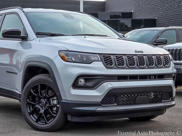 2025 Jeep Compass COMPASS LATITUDE 4X4