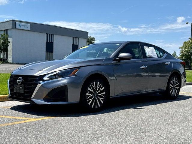 2023 Nissan Altima SV FWD