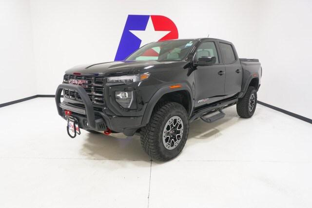 2023 GMC Canyon 4WD Crew Cab Short Box AT4X