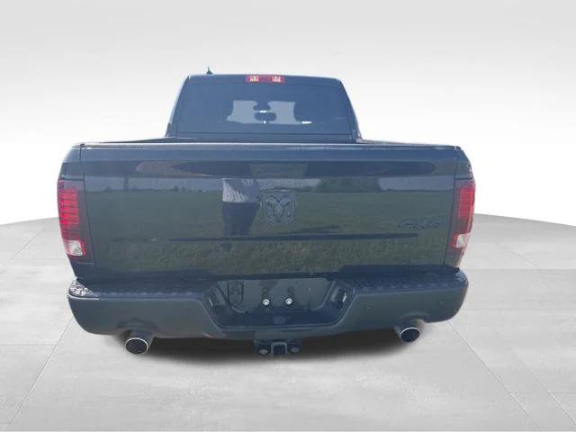 2021 RAM 1500 Classic SLT