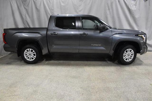 2024 Toyota Tundra SR5 4WD
