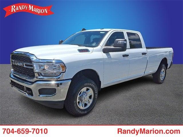 2023 RAM 2500 Tradesman Crew Cab 4x4 8 Box