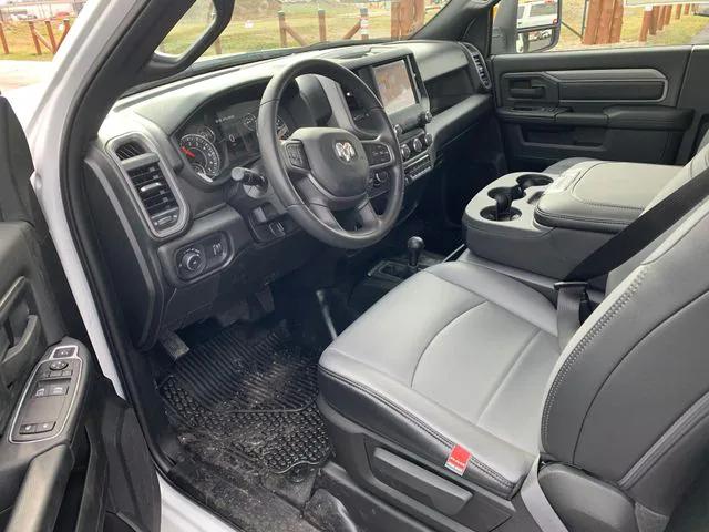 2024 Ram 3500 Tradesman/SLT