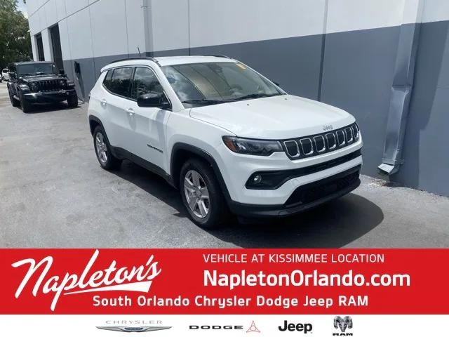 2022 Jeep Compass Latitude FWD