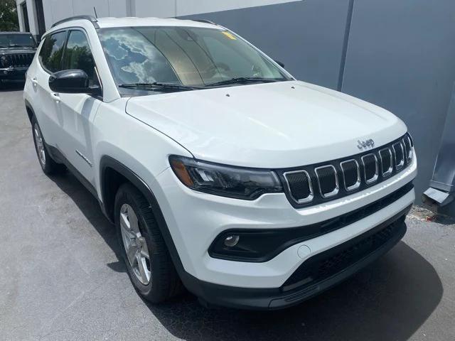 2022 Jeep Compass Latitude FWD