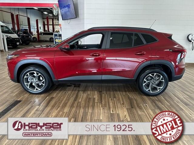 2024 Chevrolet Trax FWD LT