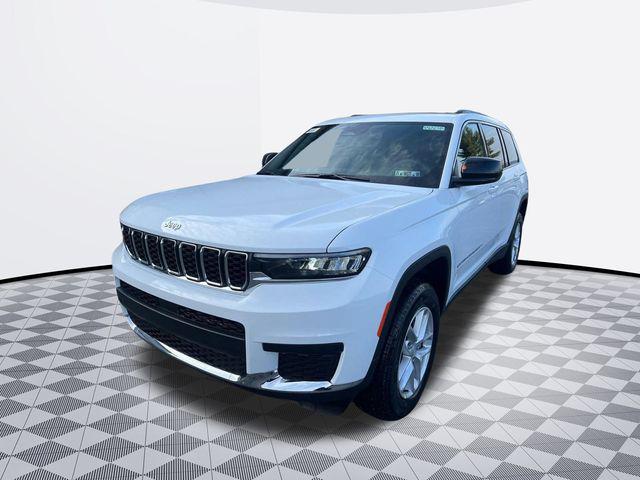 2025 Jeep Grand Cherokee GRAND CHEROKEE L LAREDO 4X4