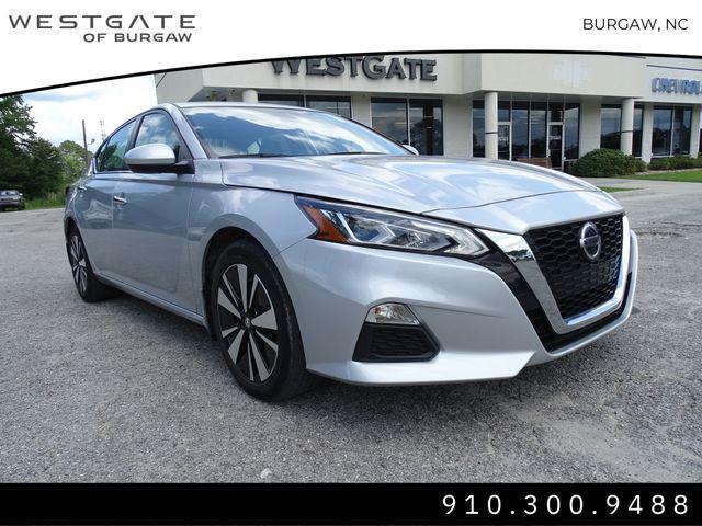 2022 Nissan Altima SV FWD