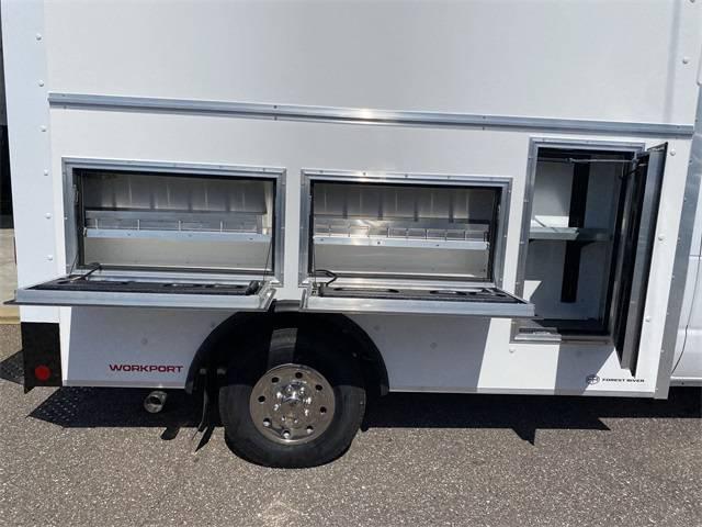 2026 Ford E-350 Cutaway E-Series Cutaway