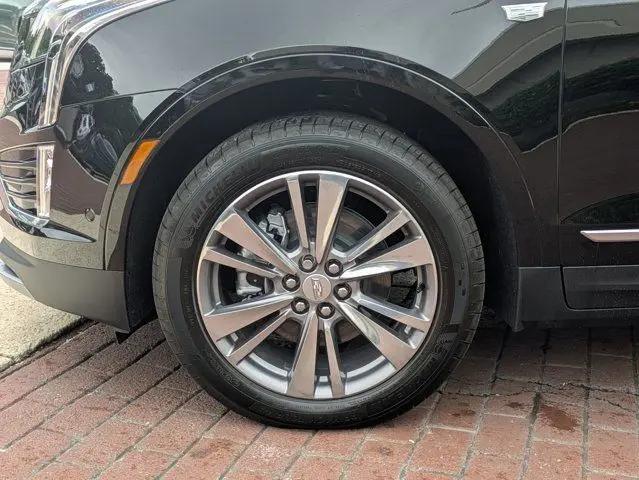 2025 Cadillac XT5 AWD Premium Luxury