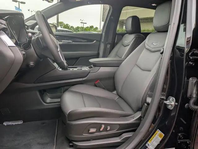 2025 Cadillac XT5 AWD Premium Luxury