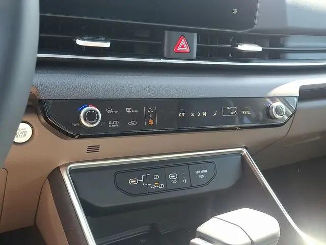 2026 Kia Carnival MPV SX